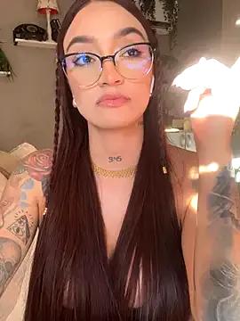 DaniDusan_ from StripChat is Freechat