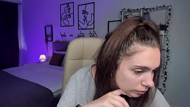 Girls: try live performances with matured performers, from dancing to quirks, in a variety of beautiful sex cams.