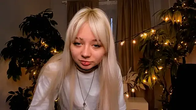 DanielleMyers from StripChat is Freechat