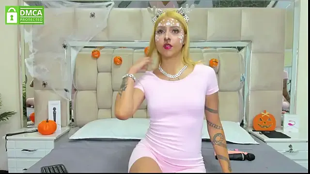 daniiela_beteche777 from StripChat is Freechat