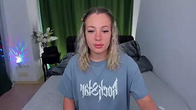 Girls: try live performances with matured performers, from dancing to quirks, in a variety of beautiful sex cams.