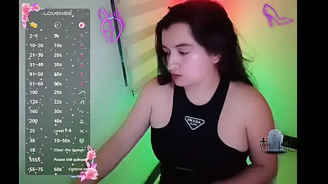 DanniG2000_ from StripChat is Freechat