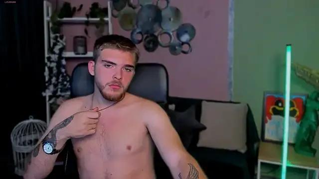 danny_cool from StripChat is Freechat