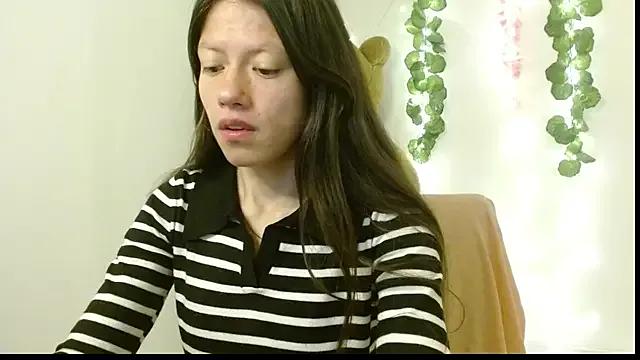 Daphne1609 from StripChat is Freechat
