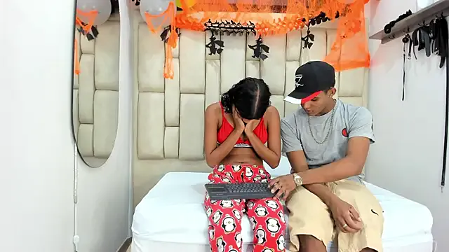 DaphnerANDrogerrr from StripChat is Freechat