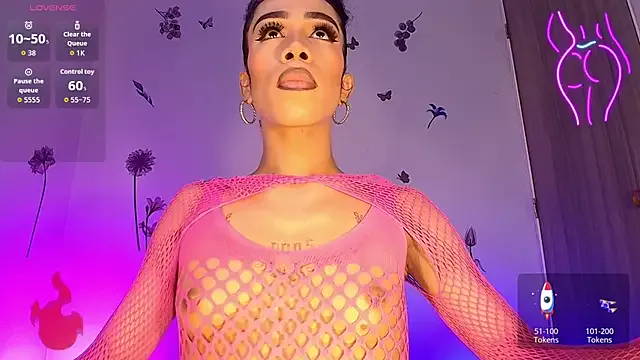 Girls: try live performances with matured performers, from dancing to quirks, in a variety of beautiful sex cams.