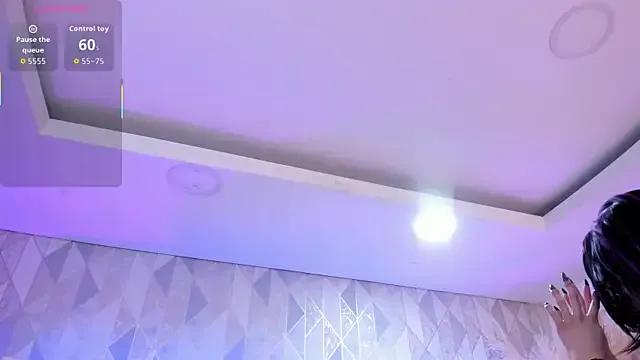 Dark_nina_ from StripChat is Freechat