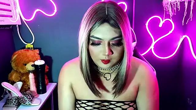 Darkdesireurysse from StripChat is Freechat