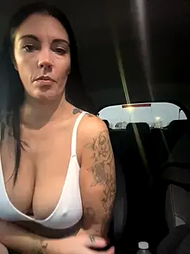 DarkestDreamxox from StripChat is Freechat