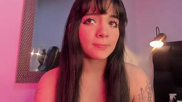 Darky_Doll from StripChat is Freechat