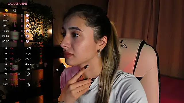 Girls: try live performances with matured performers, from dancing to quirks, in a variety of beautiful sex cams.