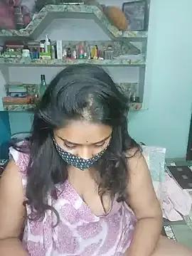 Darlo_heer from StripChat is Freechat