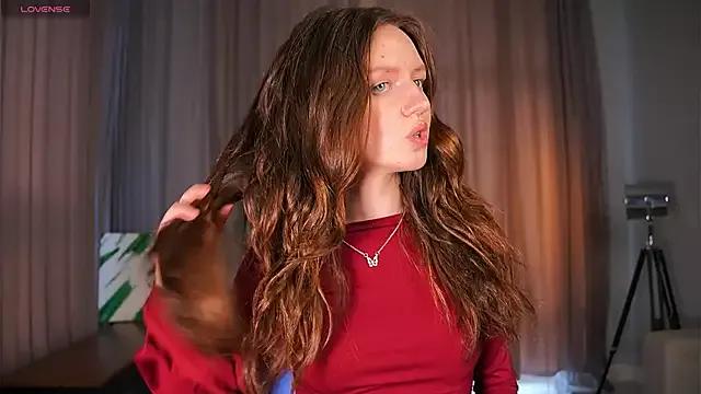 DeanneBlose from StripChat is Freechat