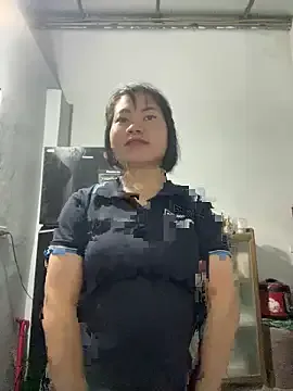 Deer_nice from StripChat is Freechat