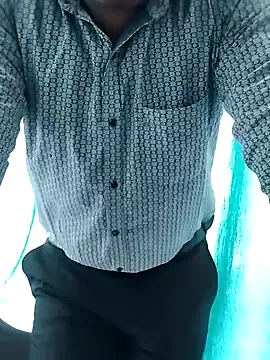 Desi_muslimcouple from StripChat is Freechat