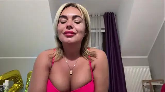 Girls: try live performances with matured performers, from dancing to quirks, in a variety of beautiful sex cams.