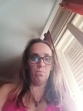 Dettybitch40 from StripChat is Freechat