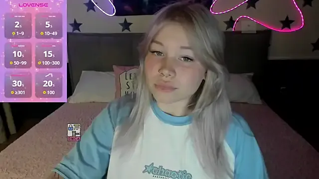 Diana_Dream from StripChat is Freechat