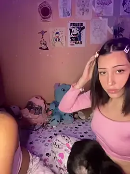 Girls: try live performances with matured performers, from dancing to quirks, in a variety of beautiful sex cams.