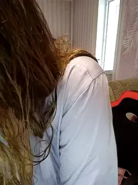 DienkaGreen from StripChat