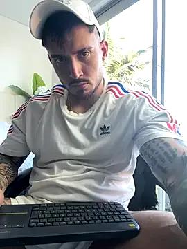 DimitriSullivan_ from StripChat is Freechat