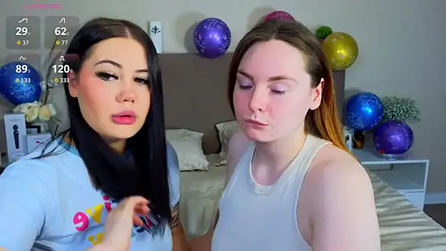 Dina_Mary from StripChat is Freechat