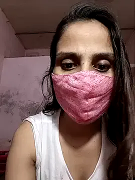 DIVINEDIVAA from StripChat is Freechat