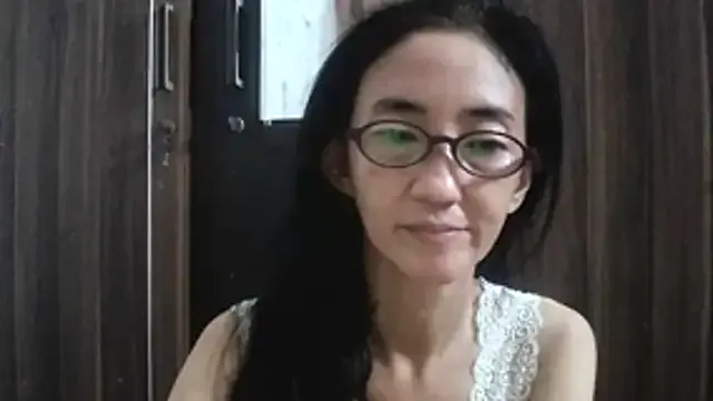 DJ_Kitty from StripChat is Freechat