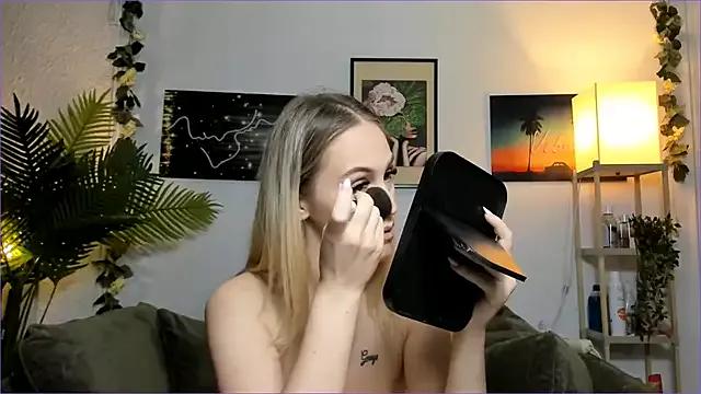 Girls: try live performances with matured performers, from dancing to quirks, in a variety of beautiful sex cams.