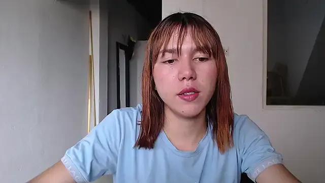 Dolly_Peach_ from StripChat is Freechat