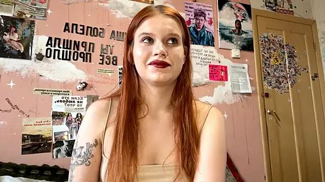 DollyPolly from StripChat is Freechat