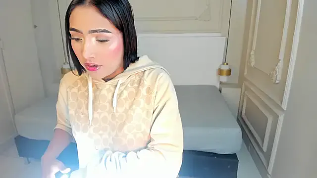 DominikEmber from StripChat is Freechat