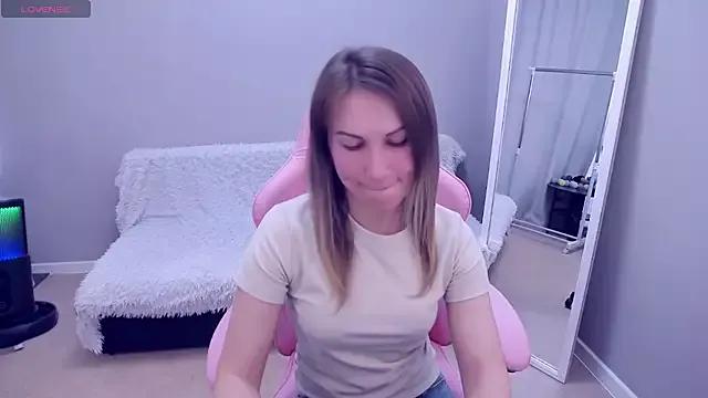 Girls: try live performances with matured performers, from dancing to quirks, in a variety of beautiful sex cams.