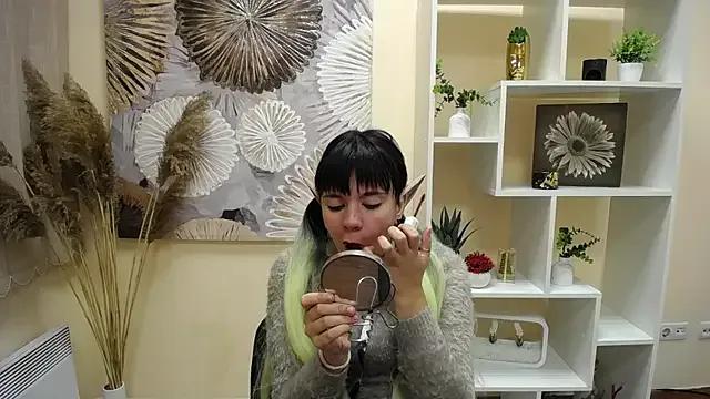Girls: try live performances with matured performers, from dancing to quirks, in a variety of beautiful sex cams.