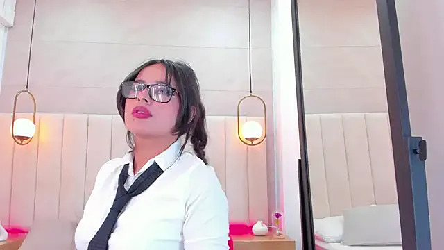 Dream_nena from StripChat