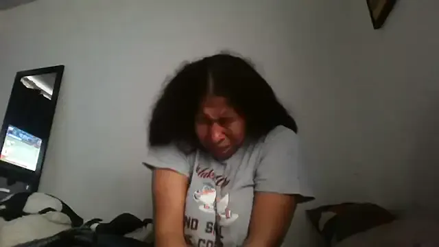 Dreambody- from StripChat is Freechat