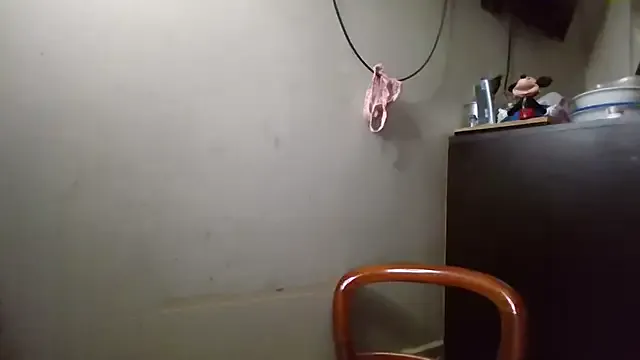 Dreambody- from StripChat is Freechat