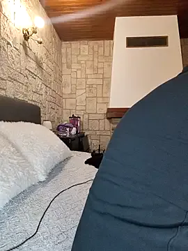 Dreamlove1 from StripChat is Freechat