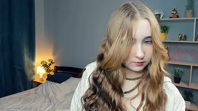 EasterMurry from StripChat is Freechat