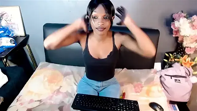 Ebonypreciousx from StripChat