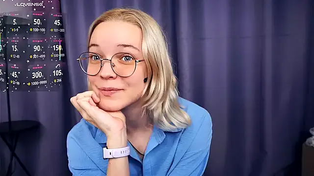 EdaKirkIin from StripChat