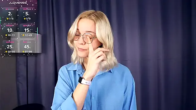 EdaKirkIin from StripChat