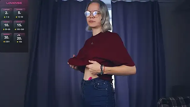 EdaKirkIin from StripChat