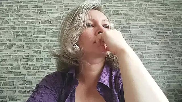 Girls: try live performances with matured performers, from dancing to quirks, in a variety of beautiful sex cams.