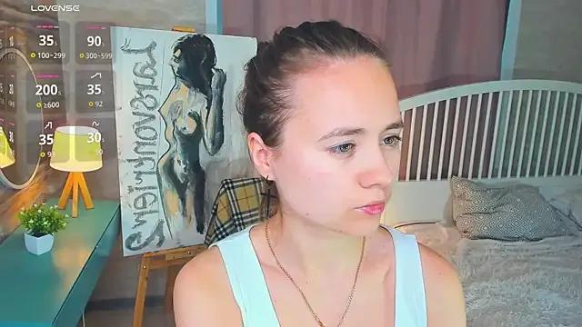 EdythEasker from StripChat is Freechat