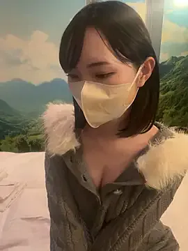 eimi_temptation2 from StripChat is Freechat