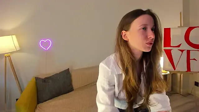 eirakiliana from StripChat is Freechat