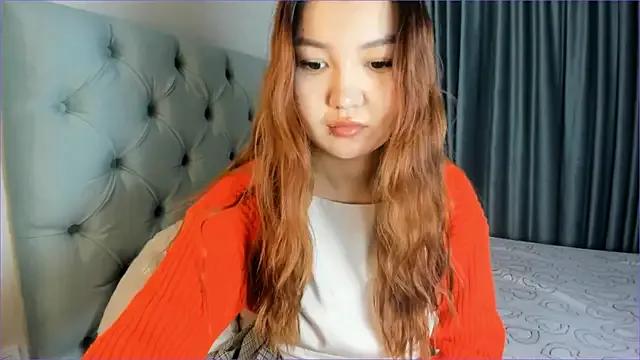 ElaraHaze from StripChat is Freechat