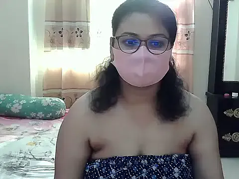 Elena_cruz5 from StripChat is Freechat