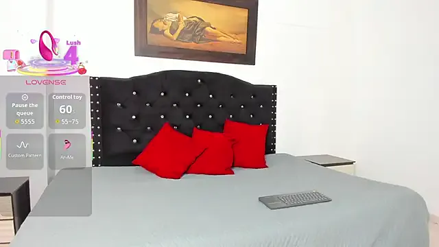 elena_vega from StripChat is Freechat